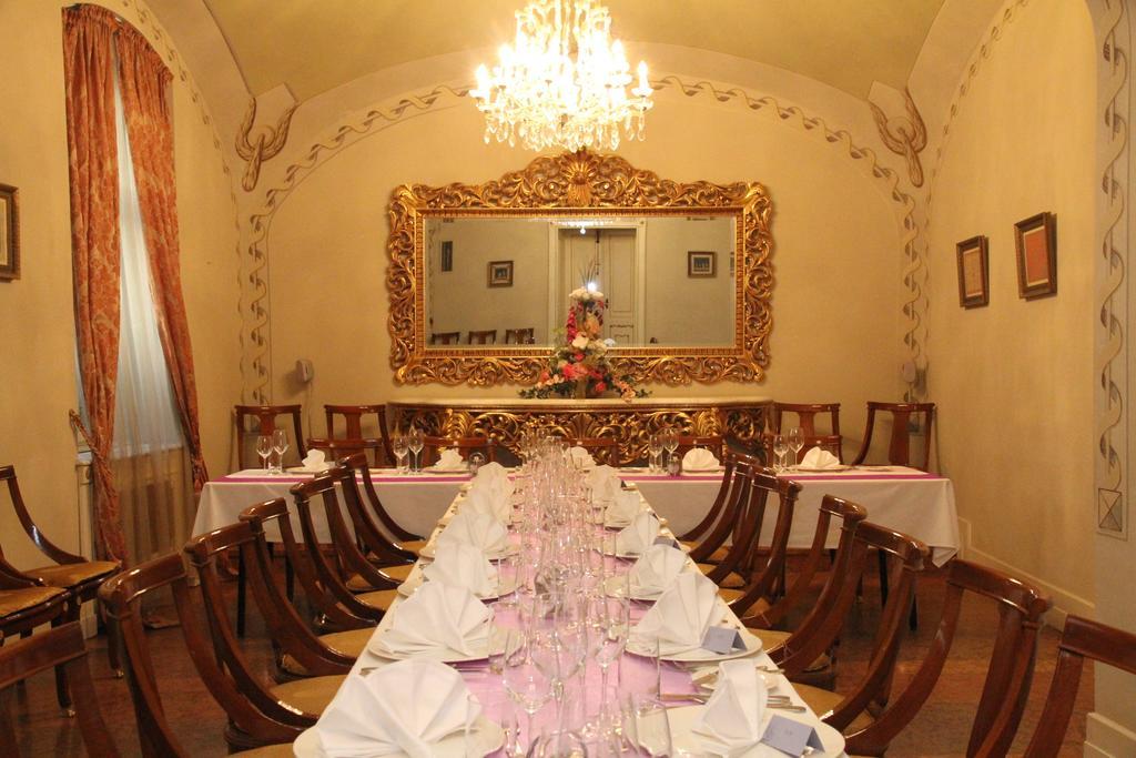 St. George Residence Budapest Bagian luar foto