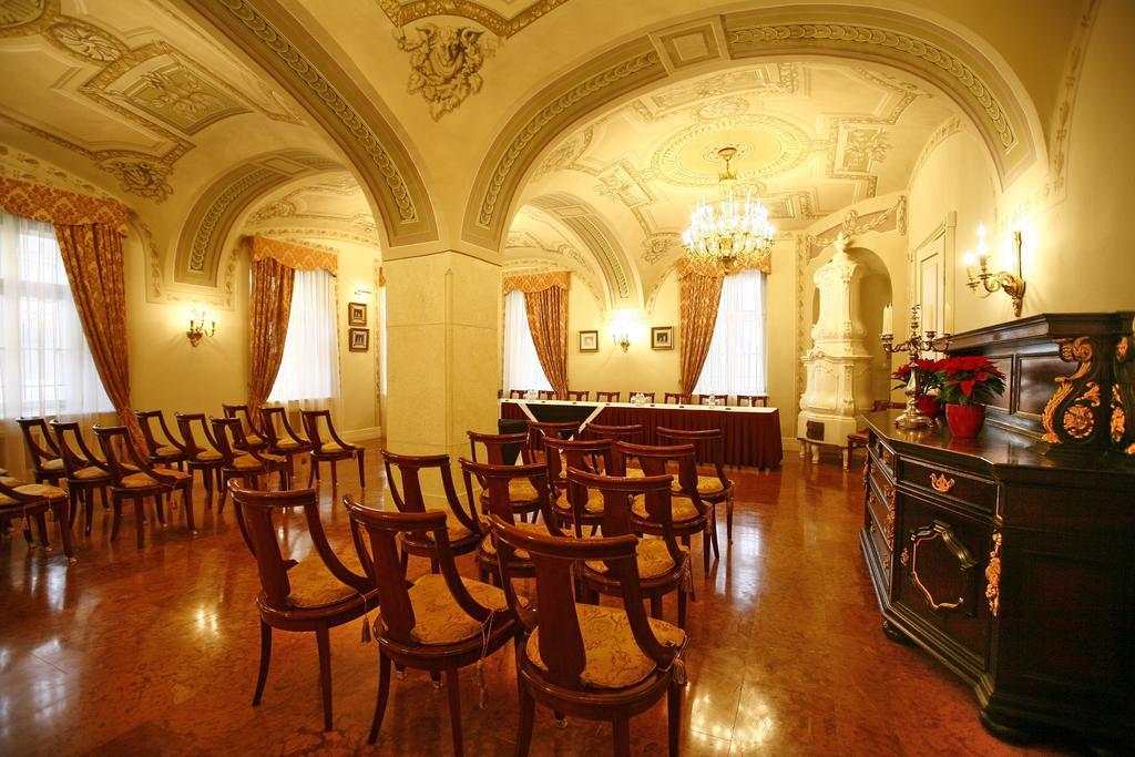 St. George Residence Budapest Bagian luar foto