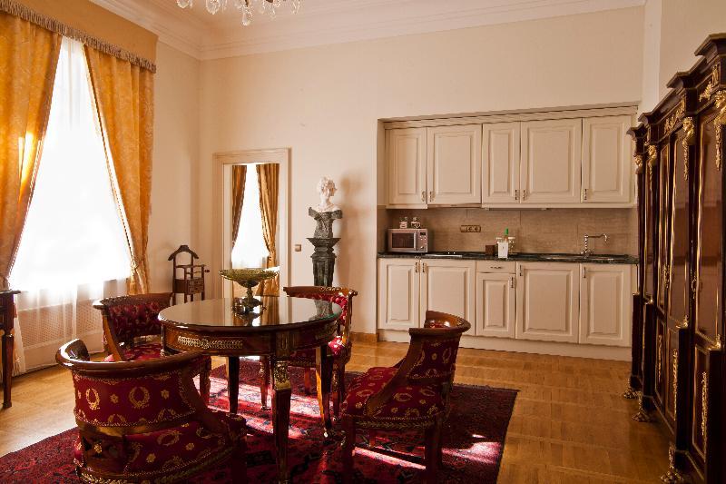 St. George Residence Budapest Bagian luar foto